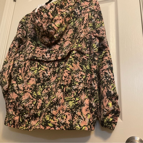 VOLCOM WIND IT UP JACKET - CLEARANCE small - Picture 9 of 14